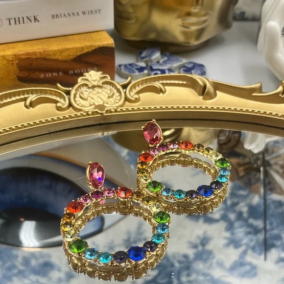 🆕 OSCAR DE LA RENTA 🧿 Crystal Hoop Earrings - Rainbow - Picture 8 of 11